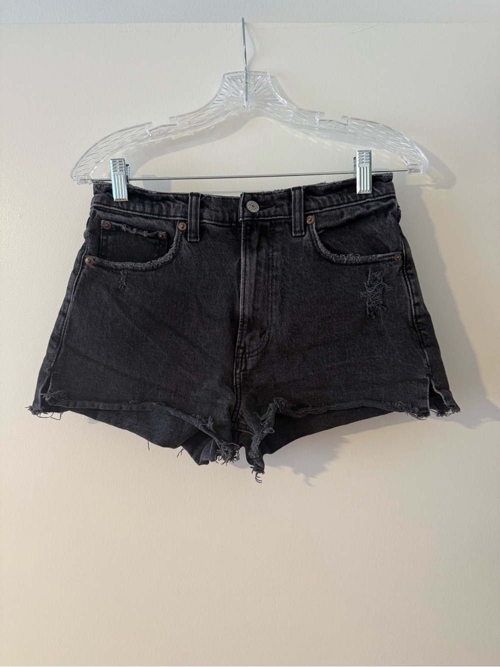 Abercrombie & Fitch Mom Short High Rise Black Distressed Denim Shorts Size 27